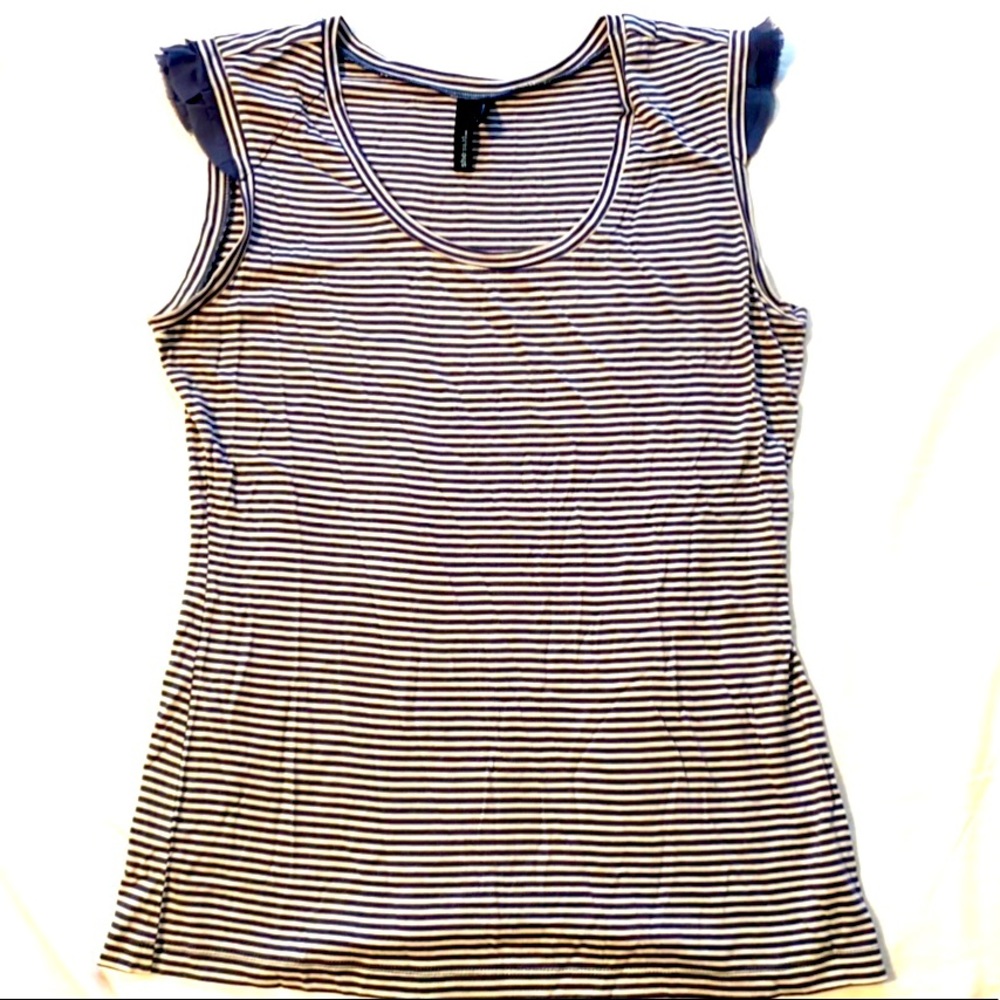 She said… Sleeveless top navy stripe size L
